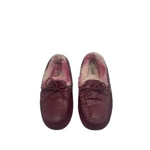 UGG Dakota Croco WMN SUEDE LEATHER WOOL Burgundy SLIPPERS Moccasins SZ 9